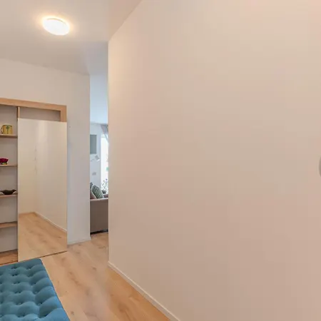 Apartment Blu 2b At